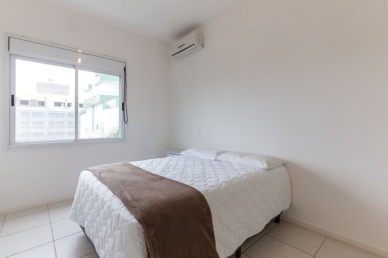 Apartamento en Jurerê enorme cerca de la playa AYA201Seazone