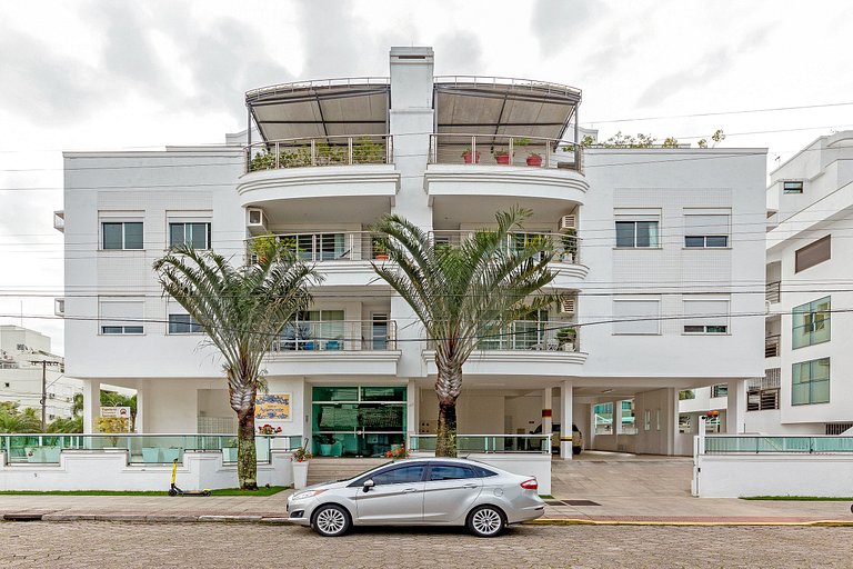 Apartamento em Jurerê enorme próximo da praia AYA201 Seazone