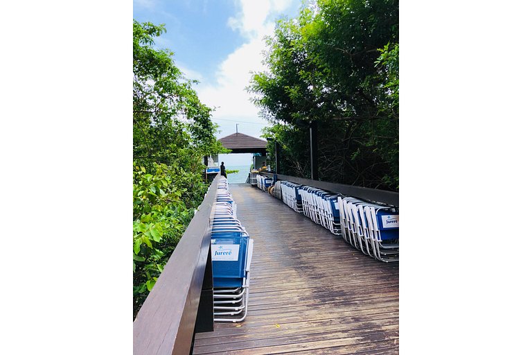 Apartamento em Jurerê melhor resort vista mar JBV242 Seazone