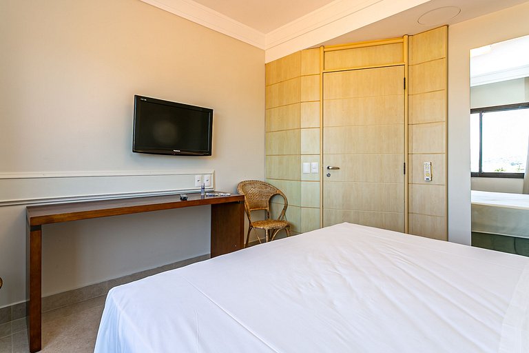 Apartamento em Jurerê melhor suíte vista mar JBV327 Seazone