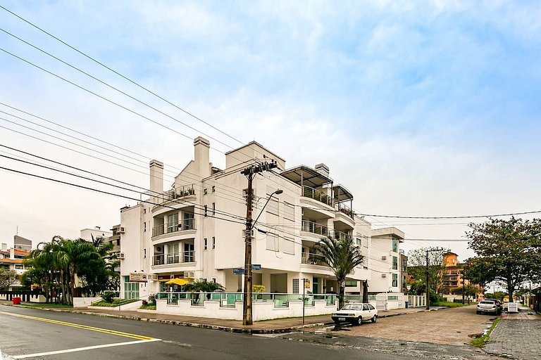 Apartamento en Jurerê enorme cerca de la playa AYA201Seazone