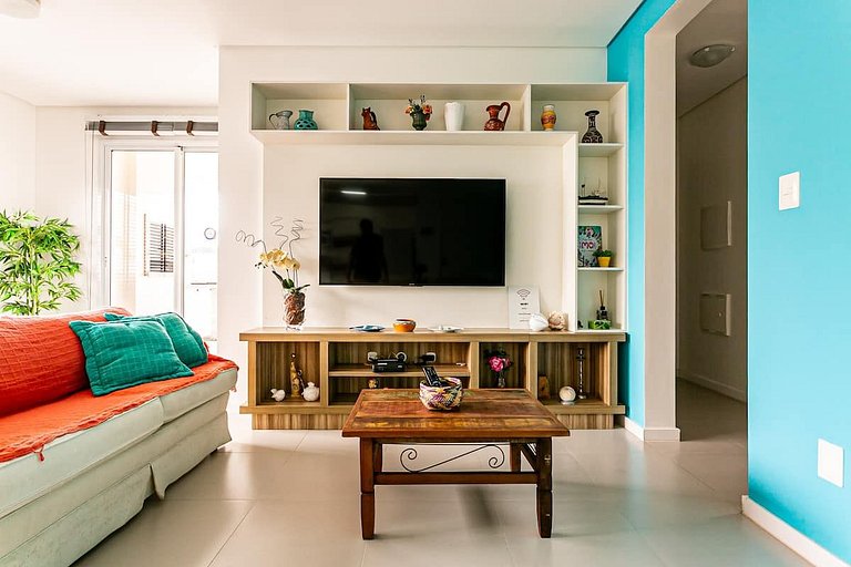 Excelente apartamento 10min de la playa de Jurerê SGA202