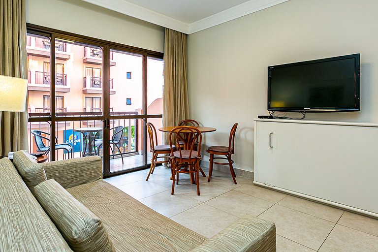 Suíte em Jurerê resort de luxo pé na areia JBV108 Seazone