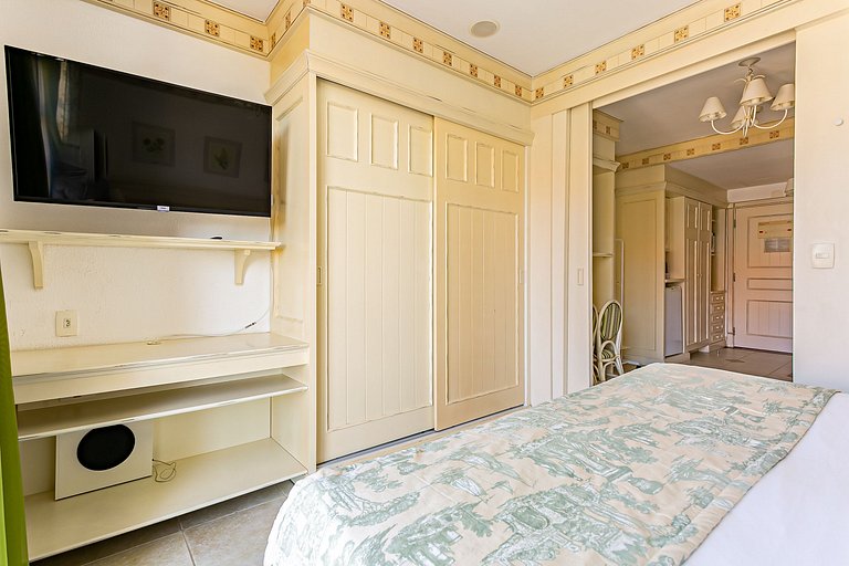 Studio em Jurerê em resort vista para piscinaILC4213Seazone