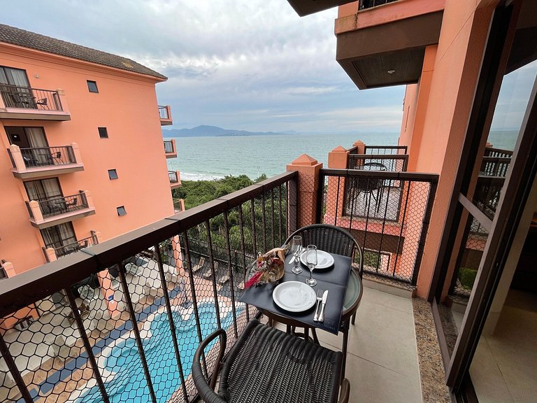 Apartamento com vista para o mar em Jurere JBV306 Seazone
