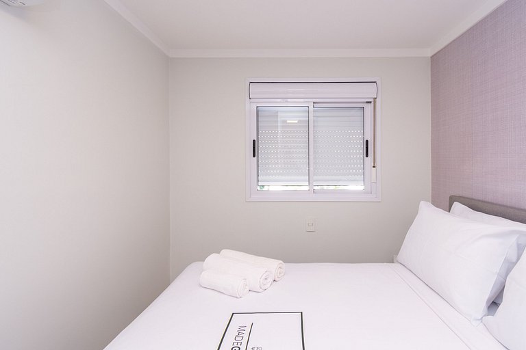 Apto 2Q com varanda, Setor Bueno - PPB0603