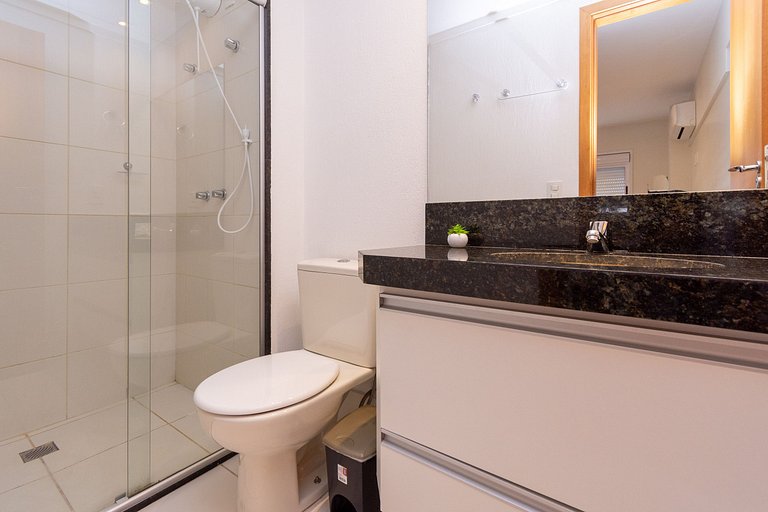 Apto 2Q com varanda, Setor Bueno - PPB0603