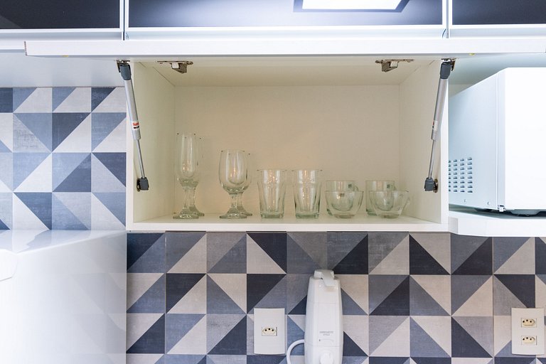 Apto 2Q com varanda, Setor Bueno - PPB0603