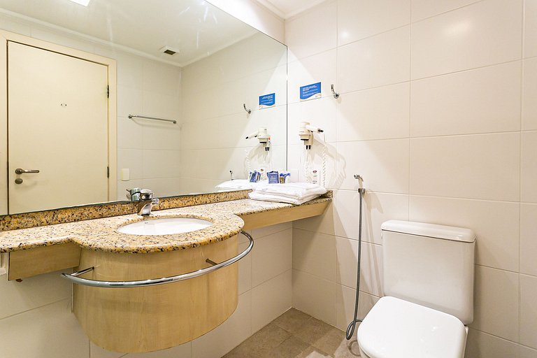 Studio em Jurerê suíte com linda vista resort JBV252 Seazone