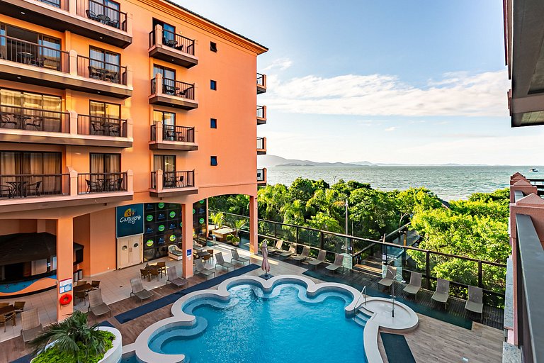 Suite en Jurerê resort de lujo pie en la arena JBV108Seazone