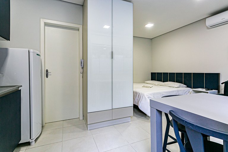 Studio novo e decorado na Lagoa