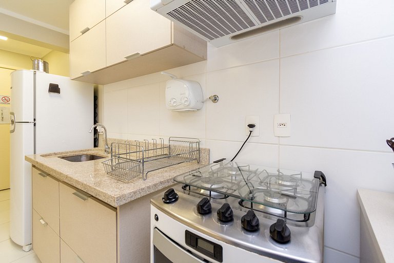 Apto 1Q em cond. completo - Jardim Goiás MBCA0407