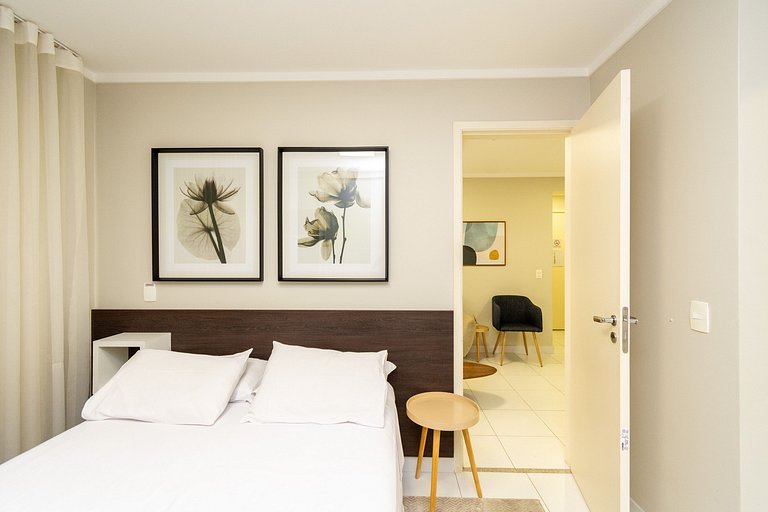 Depto 1H en cond. completo, Jardim Goiá - MBCA0407