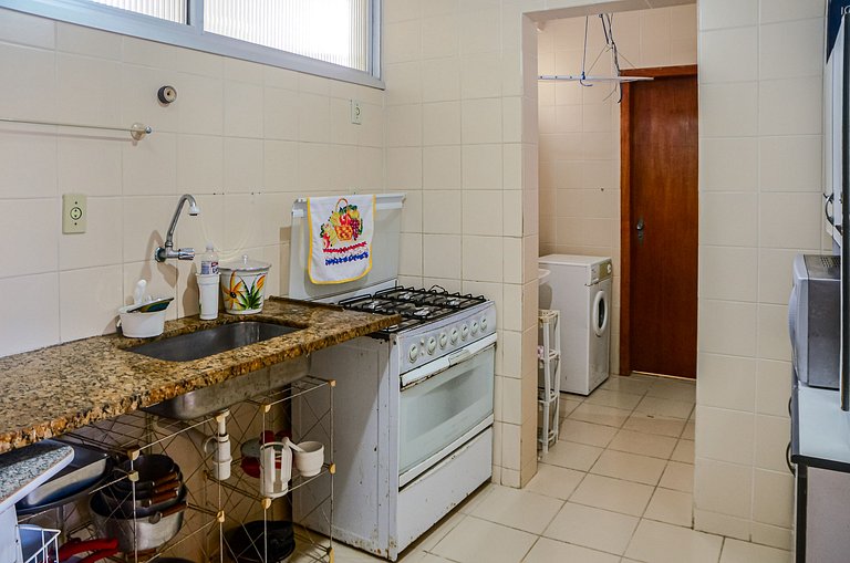 Cómodo apartamento a 200m de Praia do Forte CEE202 Seazone