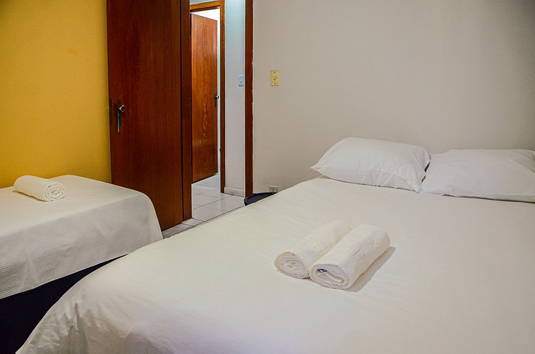 Cómodo apartamento a 200m de Praia do Forte CEE202 Seazone