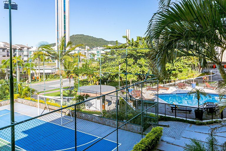 Apto c/churrasq a 10min da Praia Brava COI203