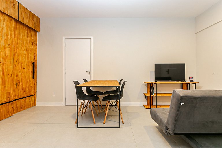 Loft moderno no centro de Floripa VLR802