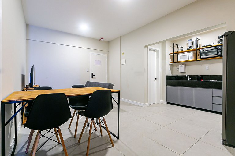 Loft moderno no centro de Floripa VLR802