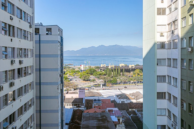 Loft moderno no centro de Floripa VLR802