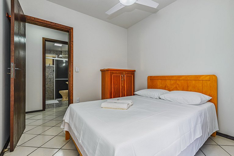 Confortável apto a 3min da Praia Bombinhas CRA304