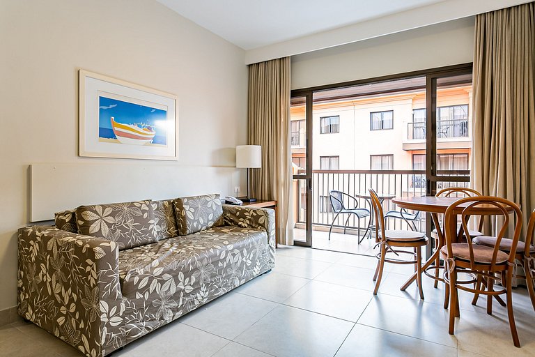 Suite c/vista piscina resort de lujo Jurerê JBV348