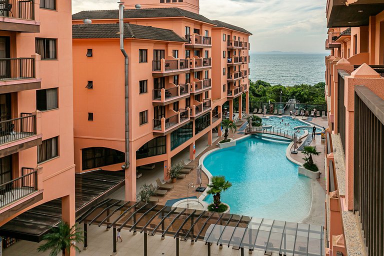 Suite c/vista piscina resort de lujo Jurerê JBV348