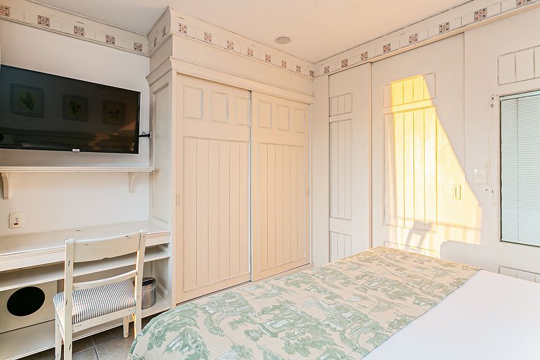 Studio fantástico com vista para piscina ILC2414