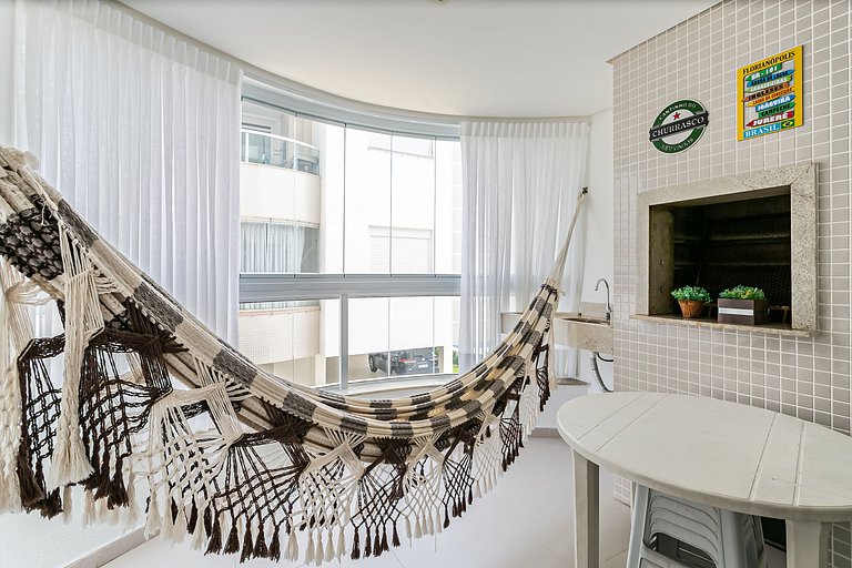 Apto novo c/ churrasqueira a 350m da praia RTG101