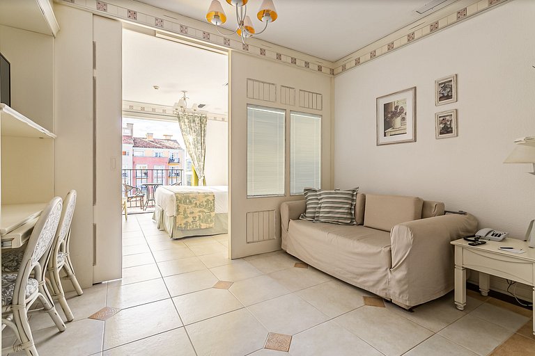 Increíble estudio con vistas a la piscina ILC1406