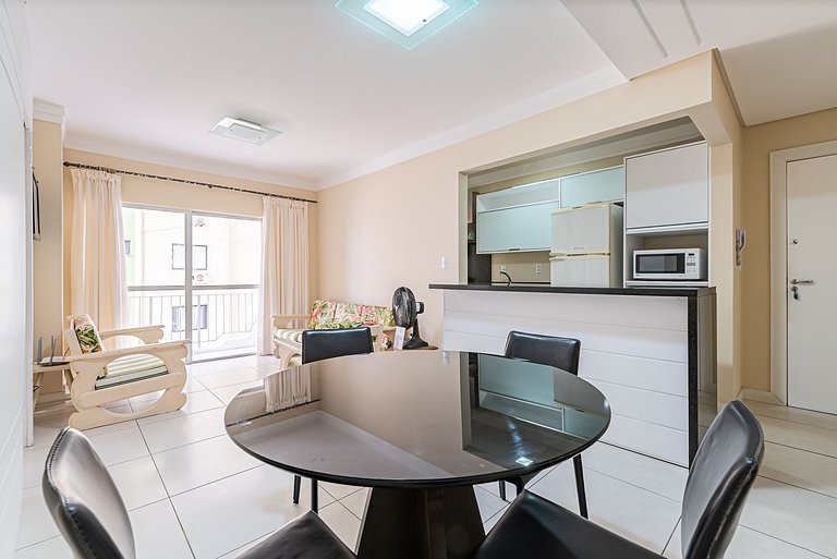 Lindo apto em BC a 2min do mar ERG605