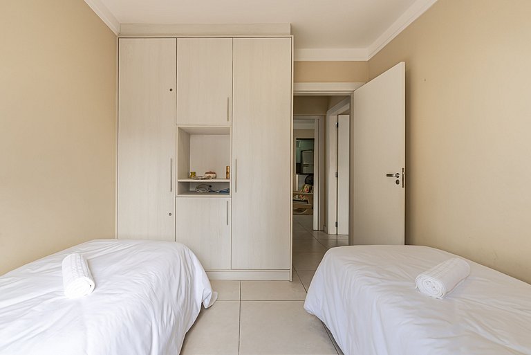 Lindo apto em BC a 2min do mar ERG605