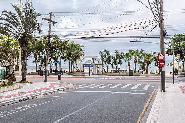 Lindo apto em BC a 2min do mar ERG605