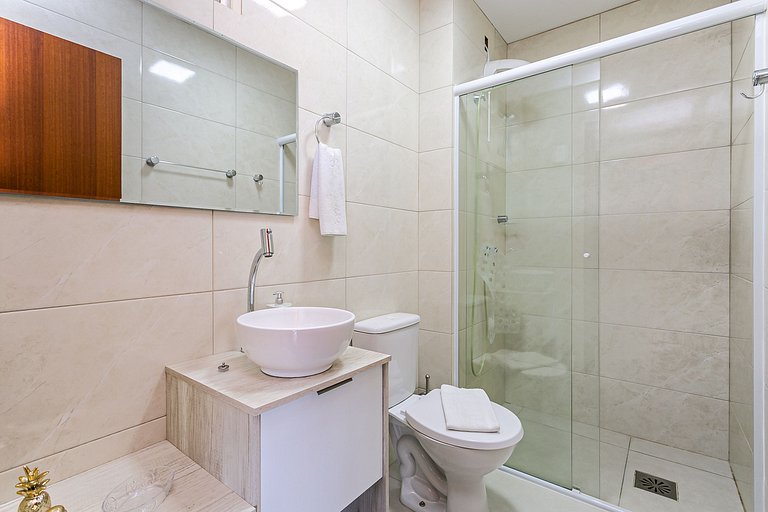 Apto novo a beira da praia dos Ingleses MHR308