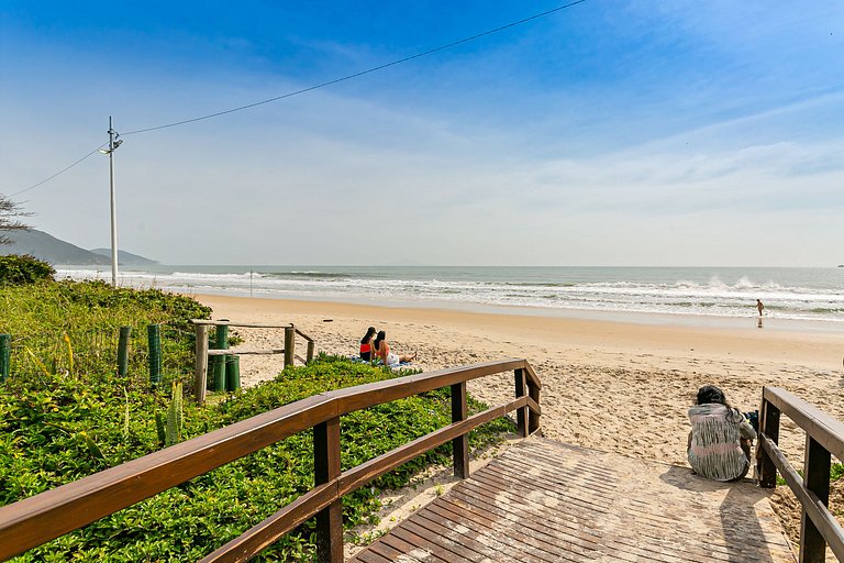 Nuevo apto a la orilla de la playa de los Ingleses MHR308