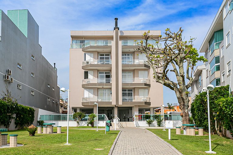 Apto novo a beira da praia dos Ingleses MHR308