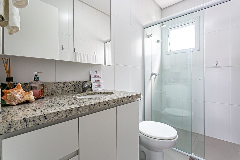 Apartamento ótimo 10min da praia de Jurerê SGA202