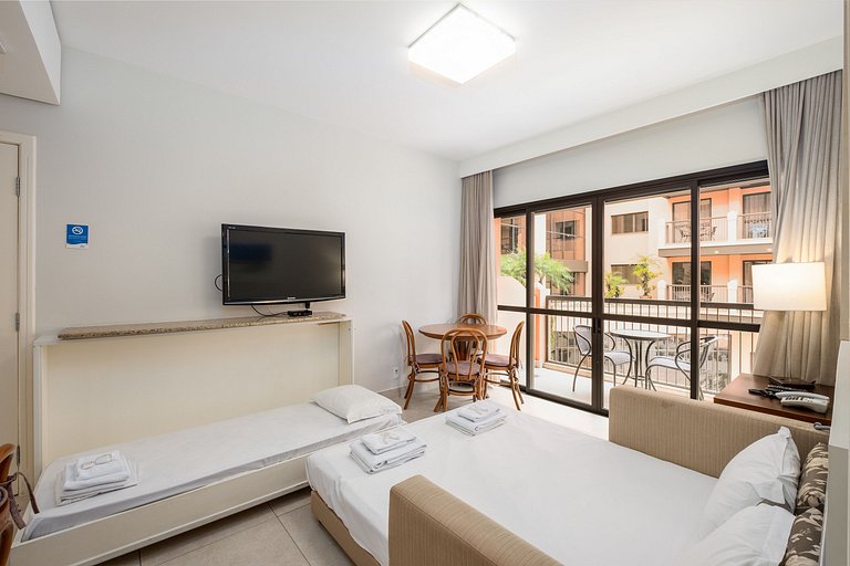 Hermoso apto c/ piscina en complejo de lujo JBV152