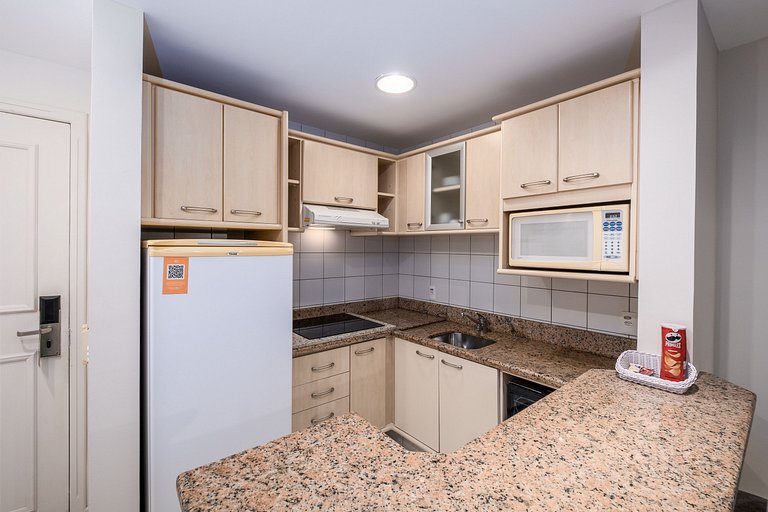 Linda suíte c/ piscina em resort de luxo JBV232