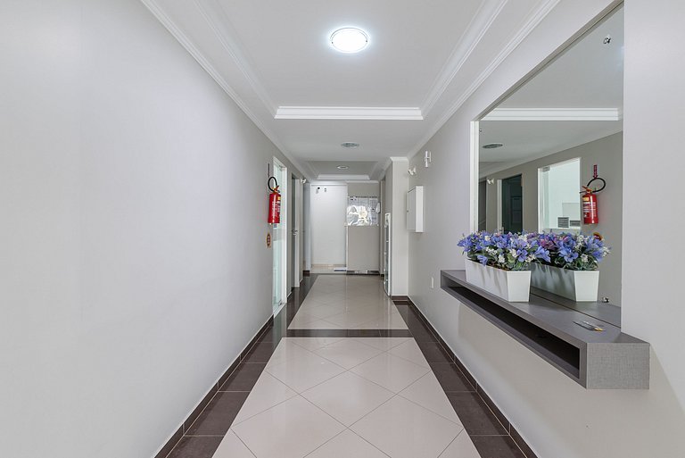 Apart con balcón a 4min de la playa Bombas COL102