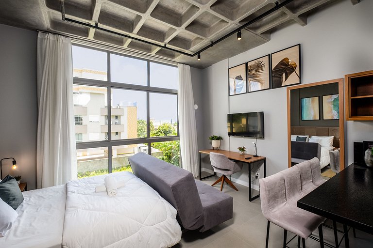 Estudio decorado a 750m de playa de Canas TPS205