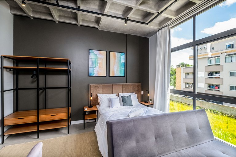 Estudio decorado a 750m de playa de Canas TPS205