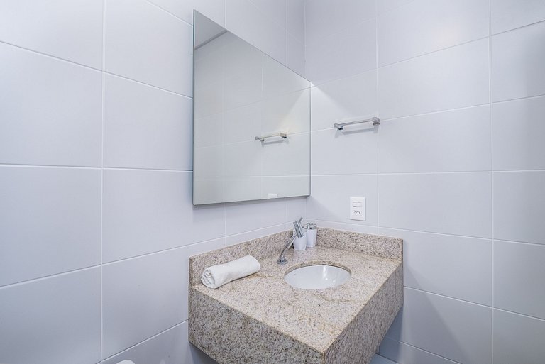 Studio decorado a 750m da praia de Canas TPS205