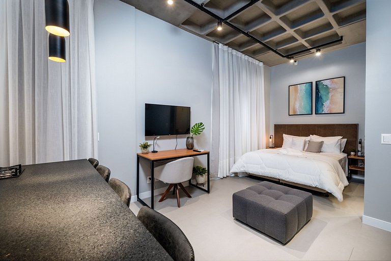 Estudio completo a 750m de playa de Canas TPS307