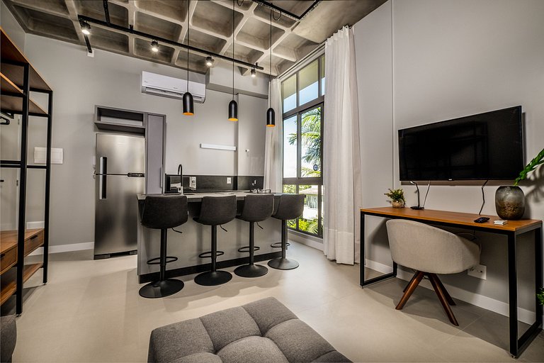 Studio completo a 750m da praia de Canas TPS307