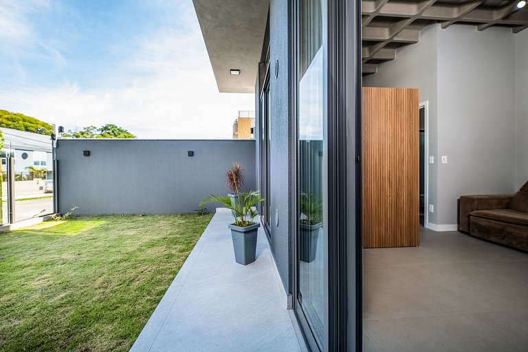 Lindo loft garden a 750m da praia de Canas TPS101