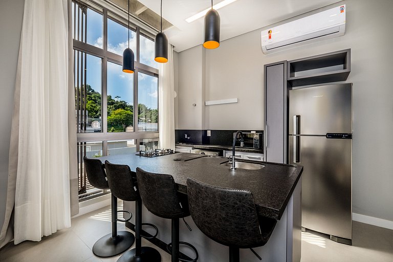 Hermoso loft a 750m de la playa de Canas TPS212