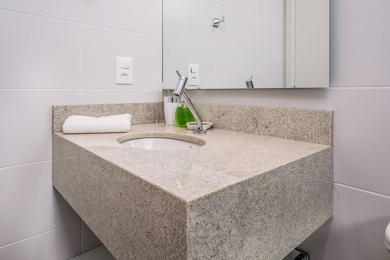 Lindo loft a 750m da praia de Canas TPS212