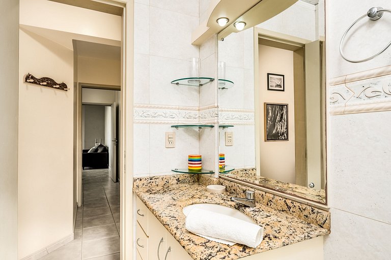 Apart c/barbacoa a 10min de la playa de Jurerê RF203