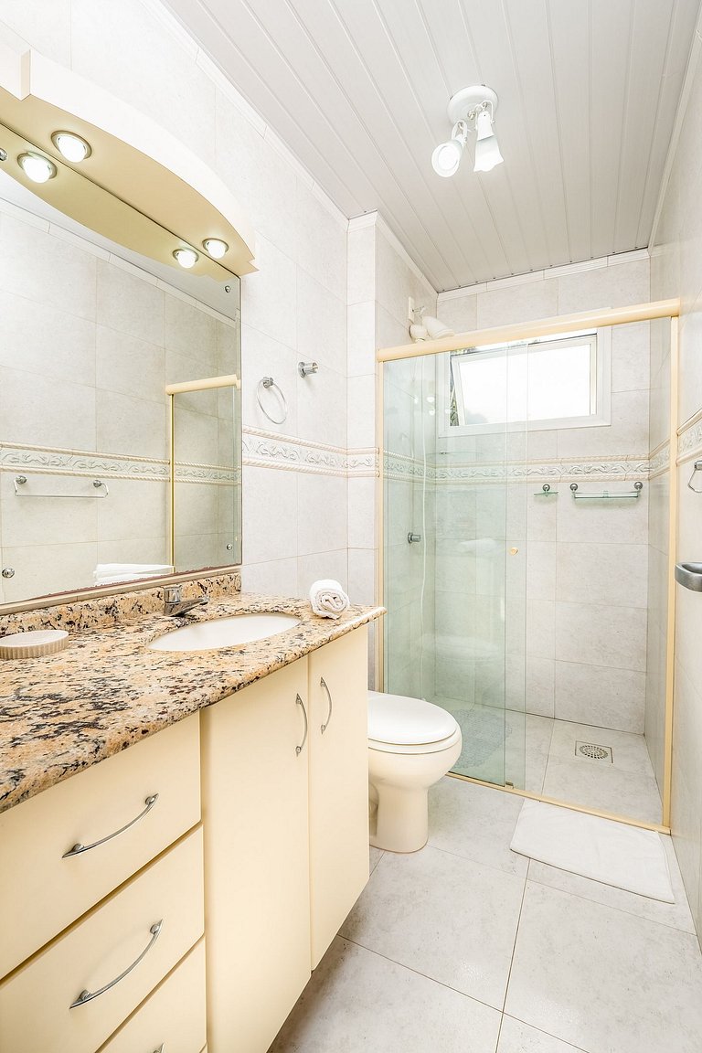 Apart c/barbacoa a 10min de la playa de Jurerê RF203