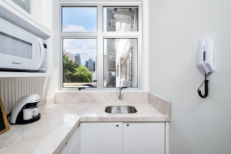 Apto moderno no centro de Floripa VLR301